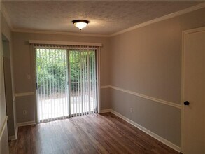 107 Sterling Ct in Alpharetta, GA - Building Photo - Building Photo