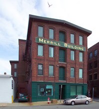 66 Troy St in Fall River, MA - Building Photo - Building Photo