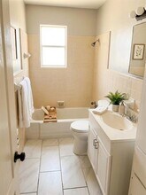 1910 Mercedes Rd in Denton, TX - Building Photo - Building Photo