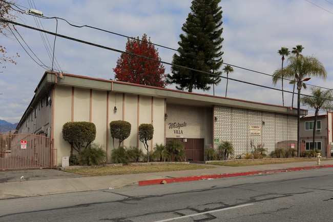 Westgate Villa Apartments in Azusa, CA - Foto de edificio - Building Photo