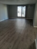 566 Washington St in Boston, MA - Building Photo