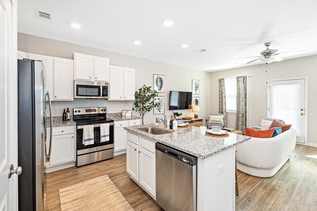 Covey Homes Grand Lagoon