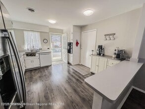 27C Cambridge Cir in Manchester Township, NJ - Building Photo - Building Photo