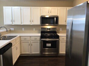 3430 Maymist Dr in Katy, TX - Building Photo - Building Photo