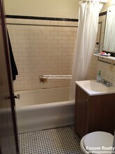 349 Pleasant St in Malden, MA - Building Photo - Building Photo