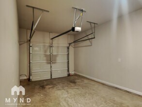 4952 Lower Elm St in Atlanta, GA - Building Photo - Building Photo