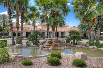 San Palacio Luxury Apartment Community in Chandler, AZ - Foto de edificio - Building Photo