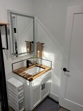 3413 Delphinium Way in Sacramento, CA - Building Photo - Building Photo