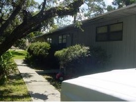 7630 W Homosassa Trl Apartamentos