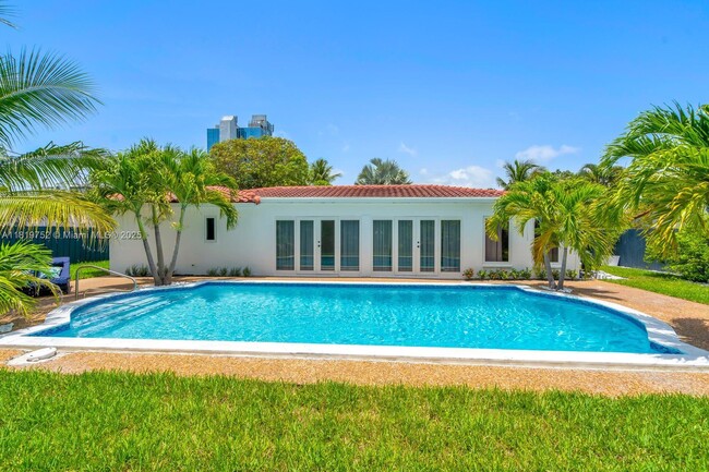 property at 1540 SE 23rd Ave