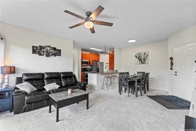 property at 91-271-271 Hanapouli Cir