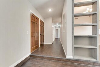 2218 Meadowglen Dr in Garland, TX - Building Photo - Building Photo