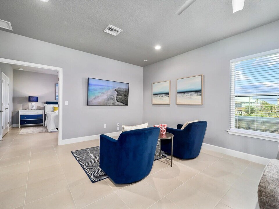 55 Atlantic Dr in Palm Coast, FL - Foto de edificio