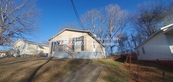 409 Mason St NE in Winston-Salem, NC - Building Photo