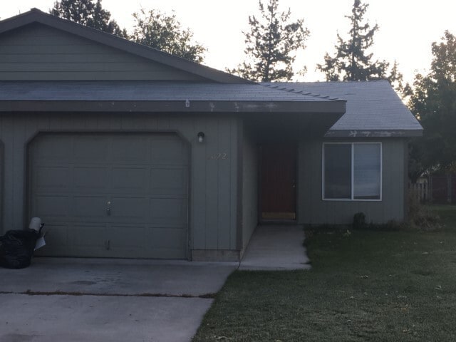 property at 2022-2022 SW 22nd St