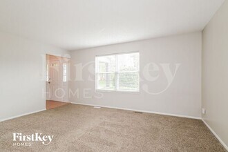 1237 Colby Dr in St. Peters, MO - Building Photo - Building Photo