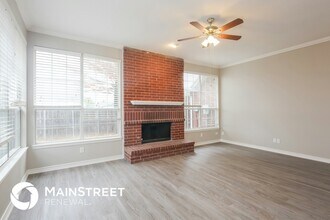 8205 Lake Bend Dr in Rowlett, TX - Building Photo - Building Photo