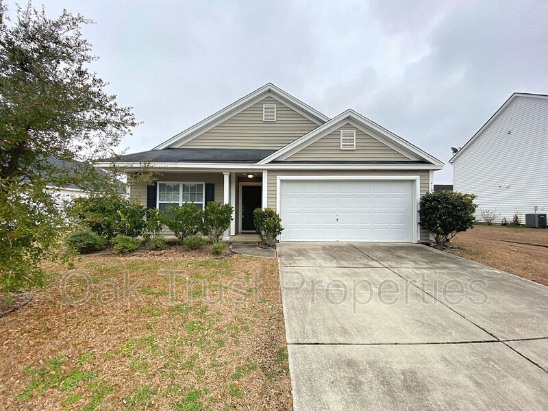 410 Vinicio Dr in Goose Creek, SC - Building Photo