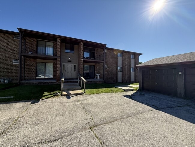 2752 Humboldt Rd in Green Bay, WI - Building Photo - Building Photo