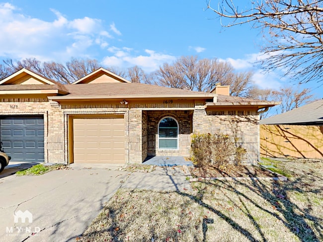 property at 1619 19th St