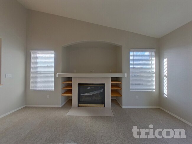 2326 Shoshone Valley Trail in Monument, CO - Foto de edificio - Building Photo