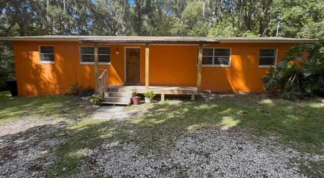 property at 1403 SE 1st St