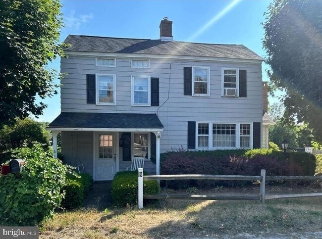 8 Ramah Rd