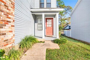 5900 Grelot Rd in Mobile, AL - Building Photo