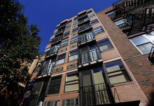 205 E 76th St in New York, NY - Building Photo - Building Photo