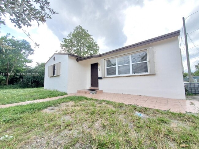 property at 1018 S 29th Ave