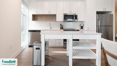 1215 N Fayette St in Alexandria, VA - Foto de edificio - Building Photo