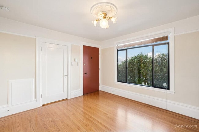 1421 Clayton St in San Francisco, CA - Building Photo - Building Photo