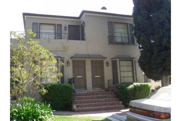 514-524 1/2 N Heliotrope Dr in Los Angeles, CA - Building Photo - Building Photo