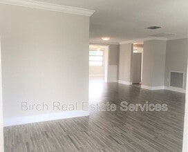2034 Peggy Dr in Holiday, FL - Building Photo - Building Photo
