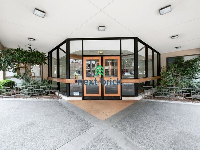 2201 3rd Ave in Seattle, WA - Building Photo - Building Photo