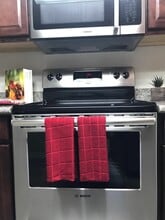 5160 Indian River Dr in Las Vegas, NV - Building Photo - Building Photo