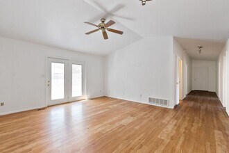 833 Ponderosa Dr in Fort Collins, CO - Building Photo - Building Photo