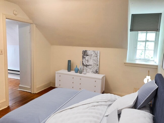 property at 282 Cassatt Rd