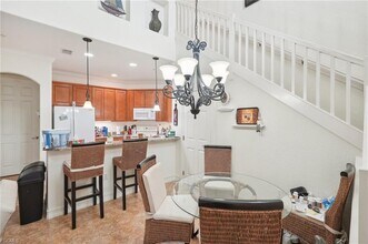 9081 Albion Ln N in Naples, FL - Building Photo - Building Photo