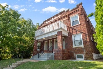 4929 Eichelberger St in St. Louis, MO - Foto de edificio - Building Photo
