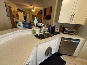 13317 NW 15th Ct in Pembroke Pines, FL - Building Photo - Building Photo