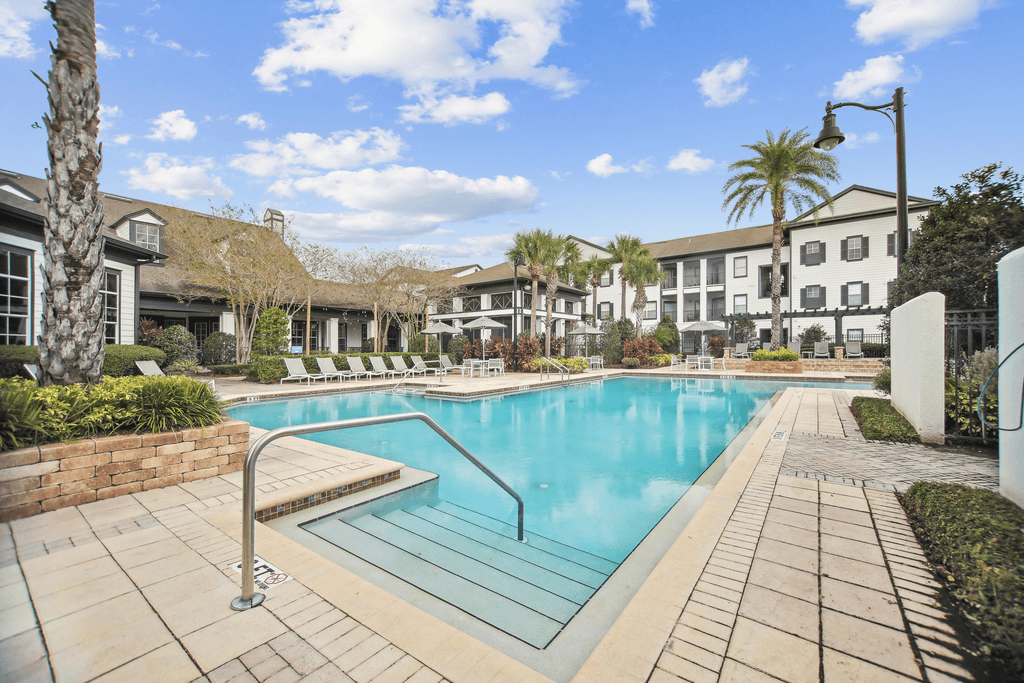 Heritage on Millenia Apartments in Orlando, FL - Building Photo