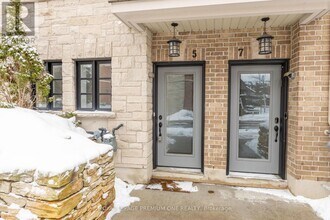 5 Salvador Allende Ct in Toronto, ON - Building Photo - Building Photo