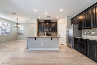 4742 San Marcello St in Las Vegas, NV - Building Photo - Building Photo