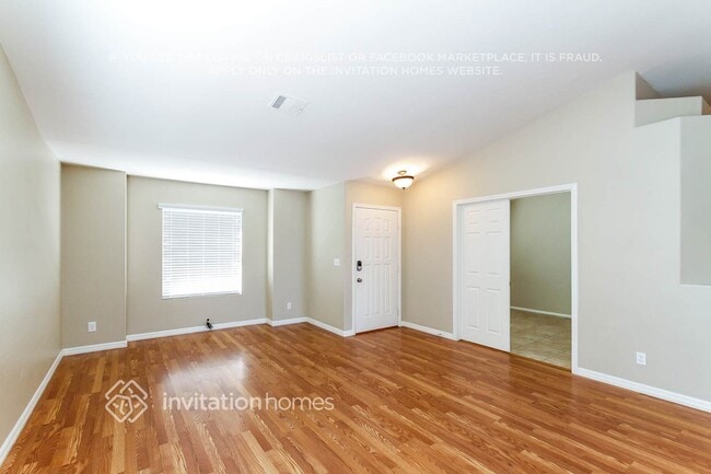 512 Calypso Dr in Henderson, NV - Building Photo - Building Photo