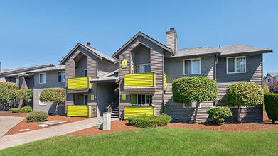 The Harrison Apartment Homes in Lakewood, WA - Foto de edificio - Building Photo