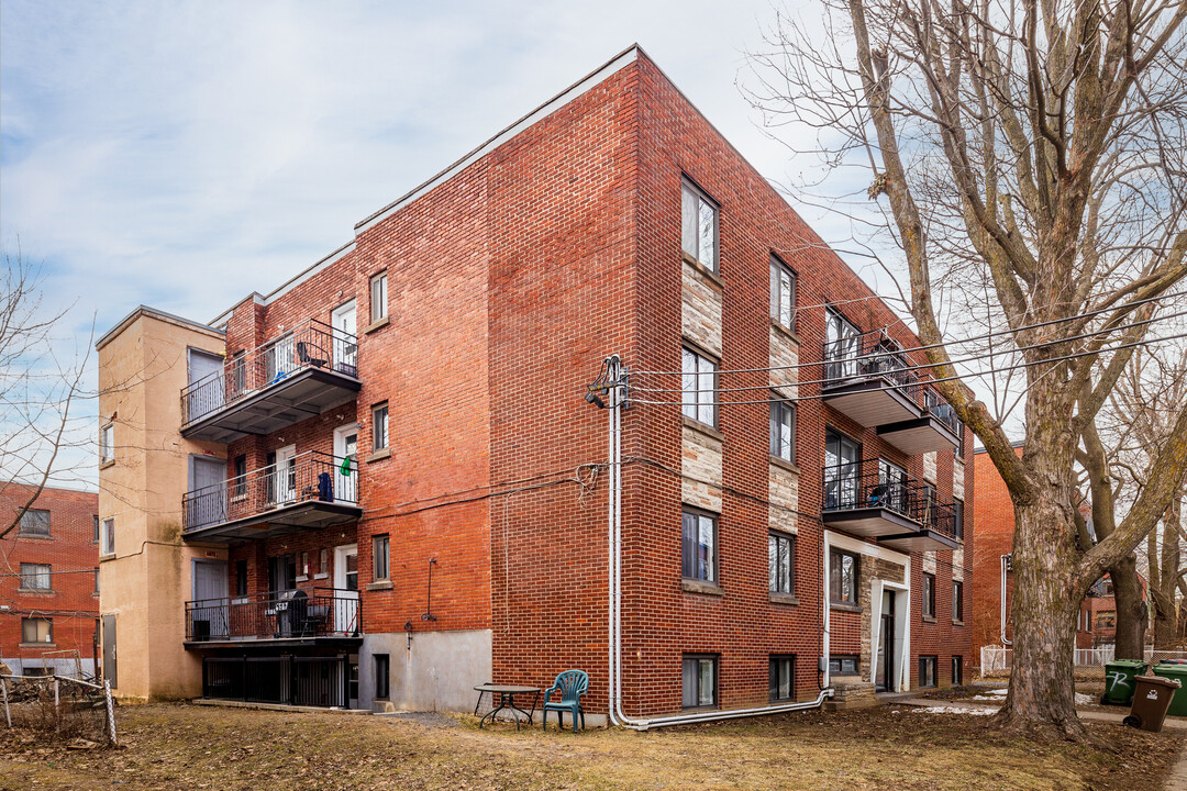 5572 Basile-Patenaude Pl in Montréal, QC - Building Photo