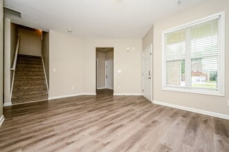 1456 Arbor Pl Dr in Morrow, GA - Building Photo - Building Photo