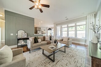 15016 High Bluff Ct in Charlotte, NC - Building Photo - Building Photo