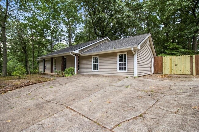property at 455 Barrington Dr W